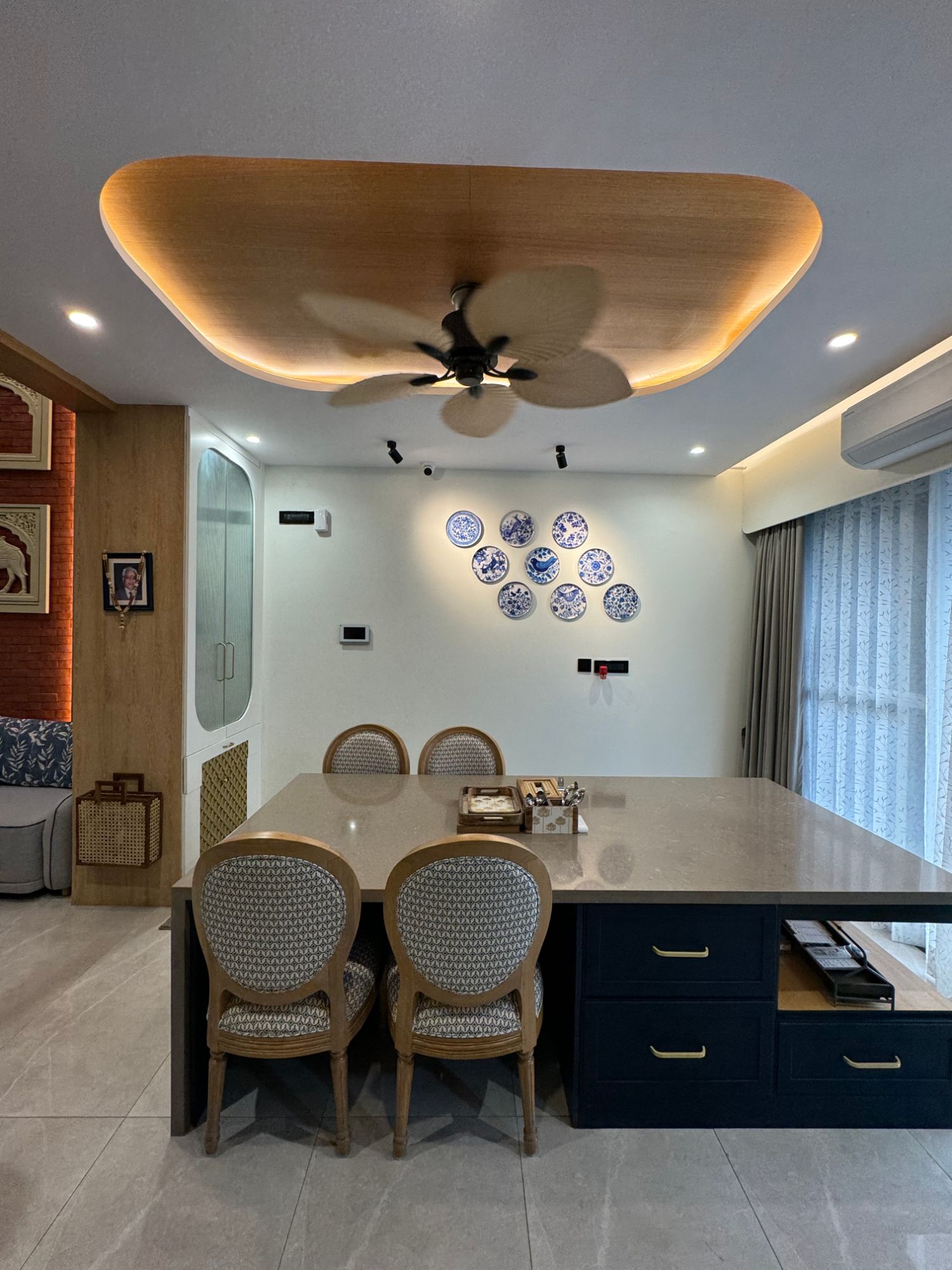 Dining room by Vibgyor